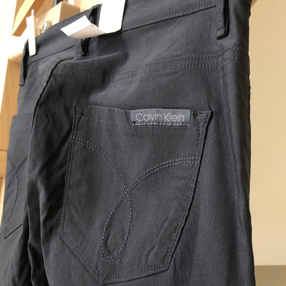 NWT Calvin Klein 5-Pocket Mid-Rise Straight Pants in Black, Size 2 Tall (Like 4) - Picture 13 of 13